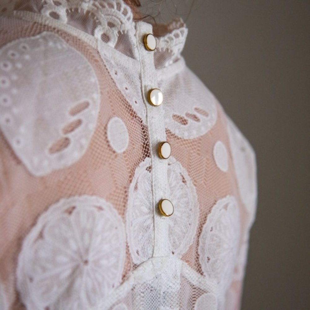 HD in Paris | White Lily Lace Lemon Blouse | 2 - Picture 6 of 12